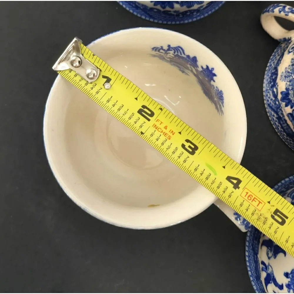 Set of 8 antique Blue willow ceramic tea cups